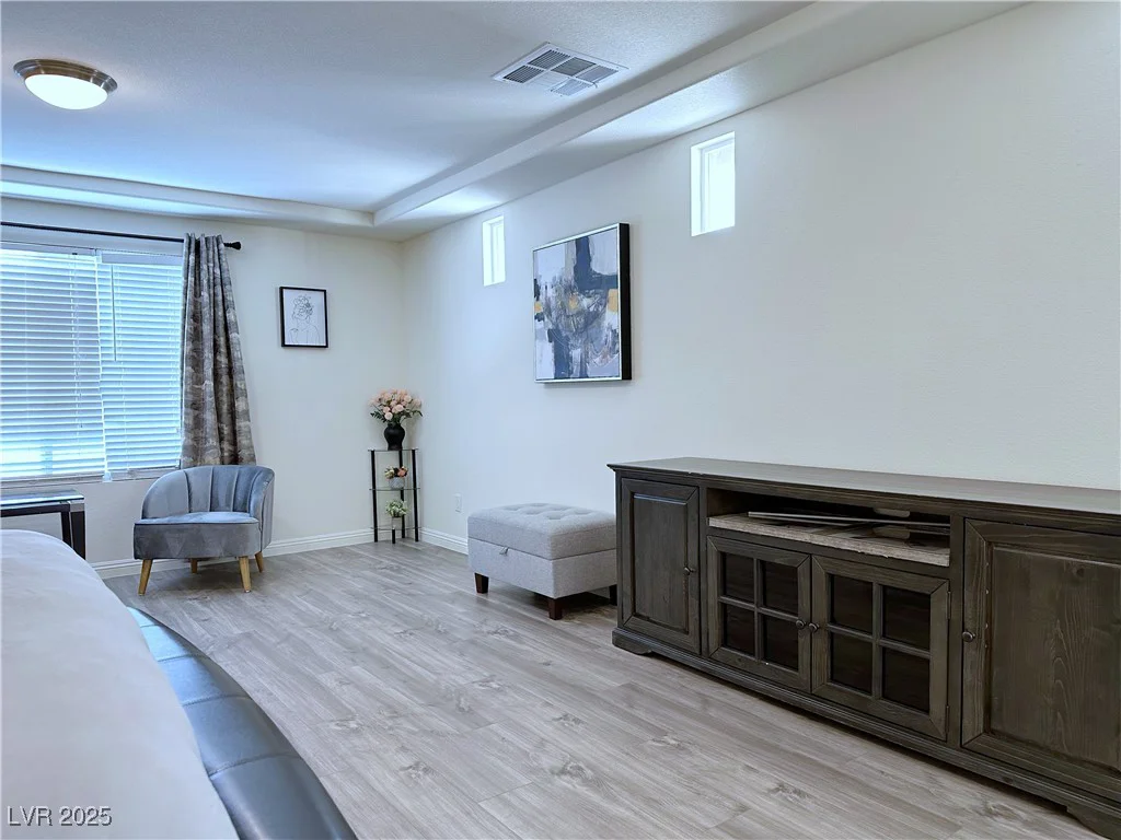 8573 Silver Coast, Las Vegas, NV 89139