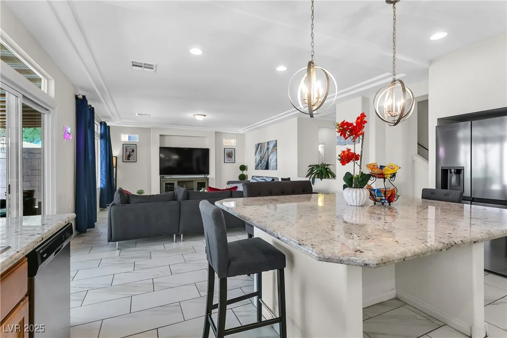 8573 Silver Coast, Las Vegas, NV 89139