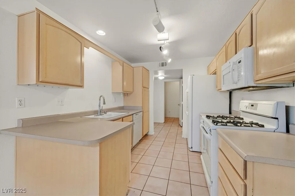 510 Crumpler, Henderson, NV 89052