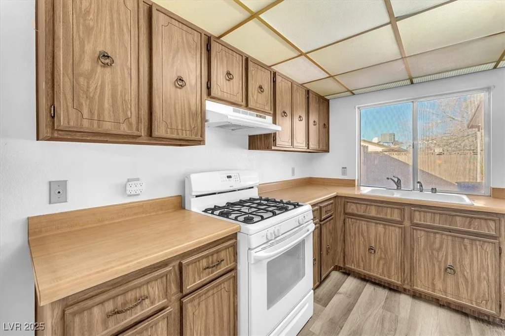 5640 Vasila, Las Vegas, NV 89110