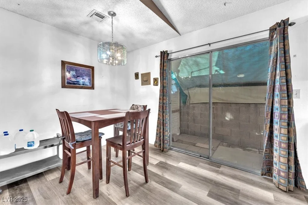 5640 Vasila, Las Vegas, NV 89110