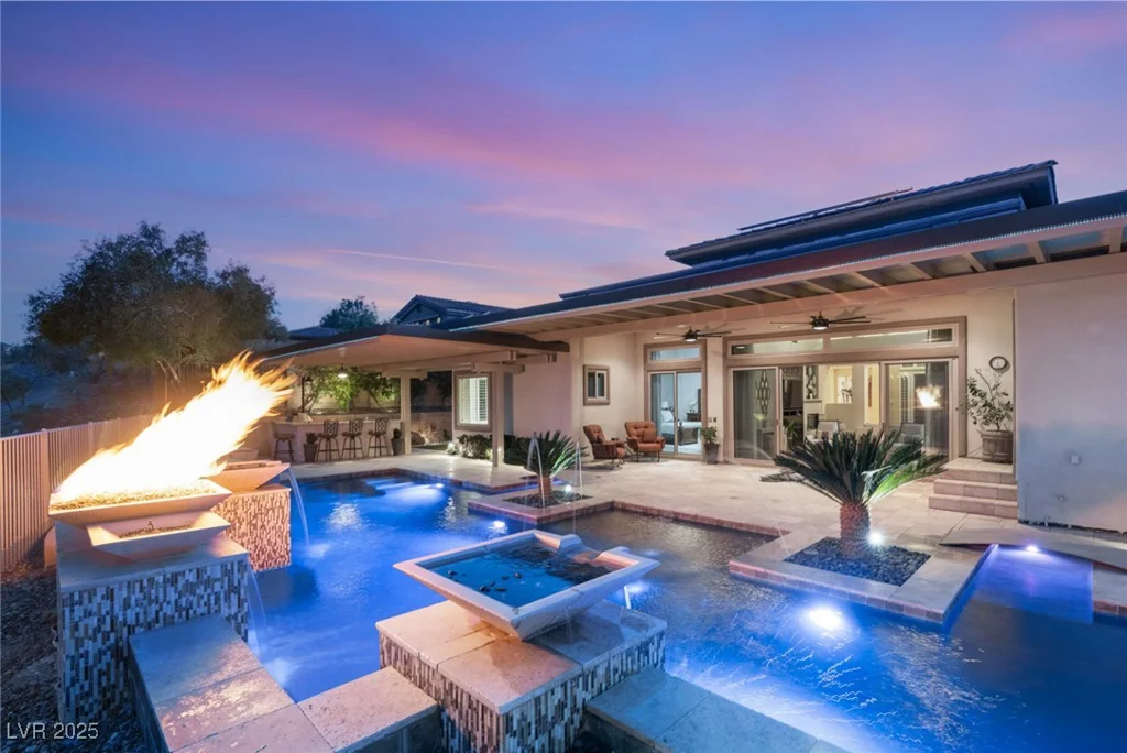 12 WADE HAMPTON, Henderson, NV 89052