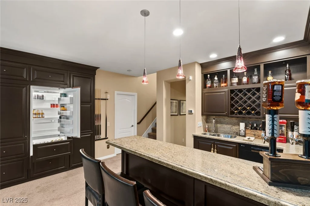12 WADE HAMPTON, Henderson, NV 89052
