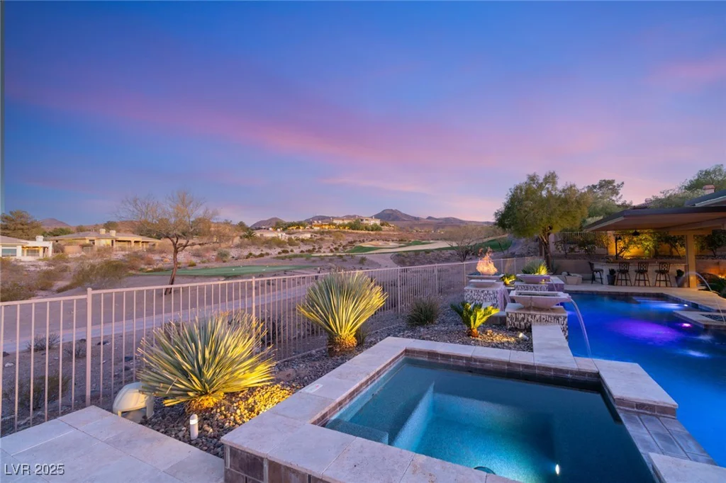 12 WADE HAMPTON, Henderson, NV 89052