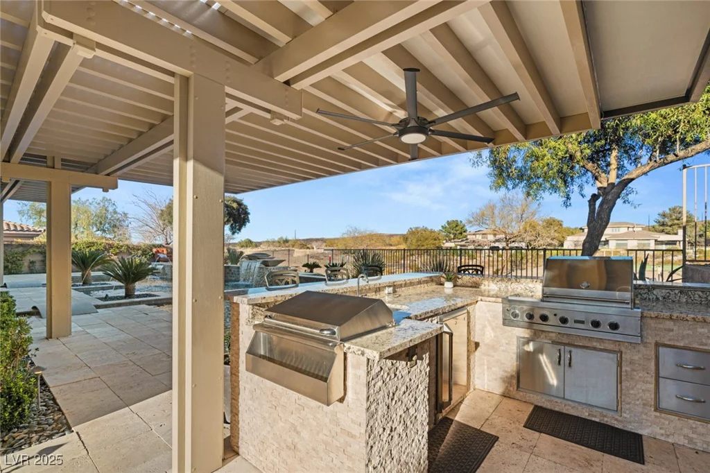 12 WADE HAMPTON, Henderson, NV 89052