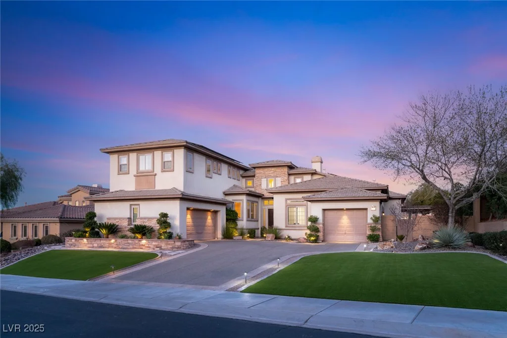 12 WADE HAMPTON, Henderson, NV 89052
