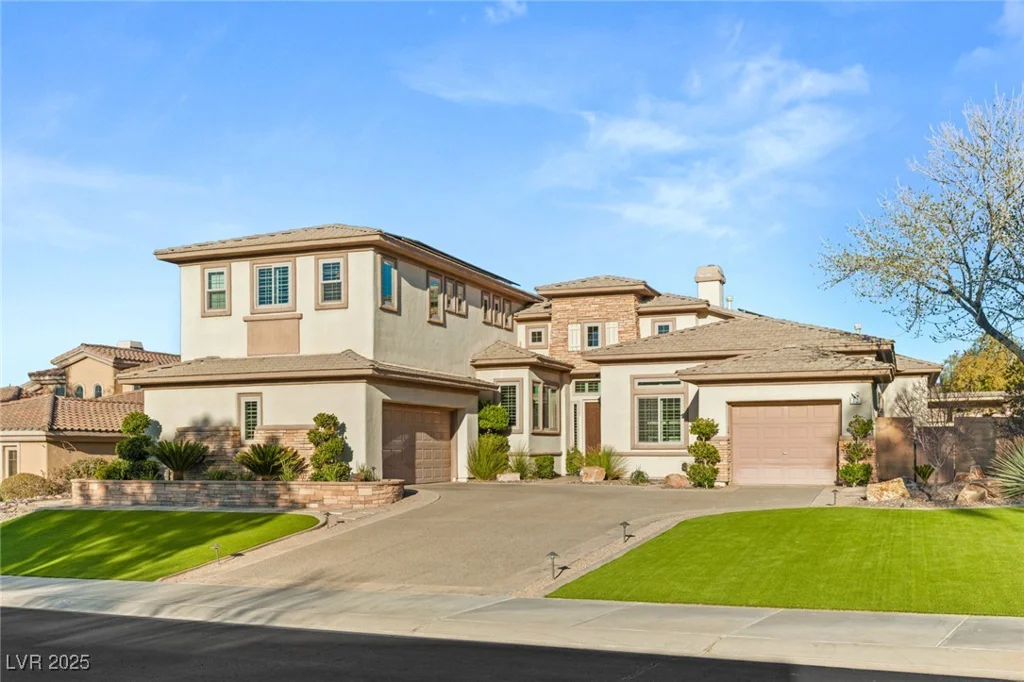 12 WADE HAMPTON, Henderson, NV 89052