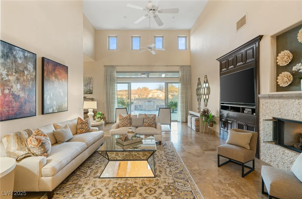 12 WADE HAMPTON, Henderson, NV 89052