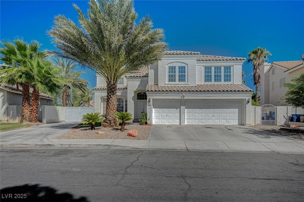 7650 Hartwell, Las Vegas, NV 89123