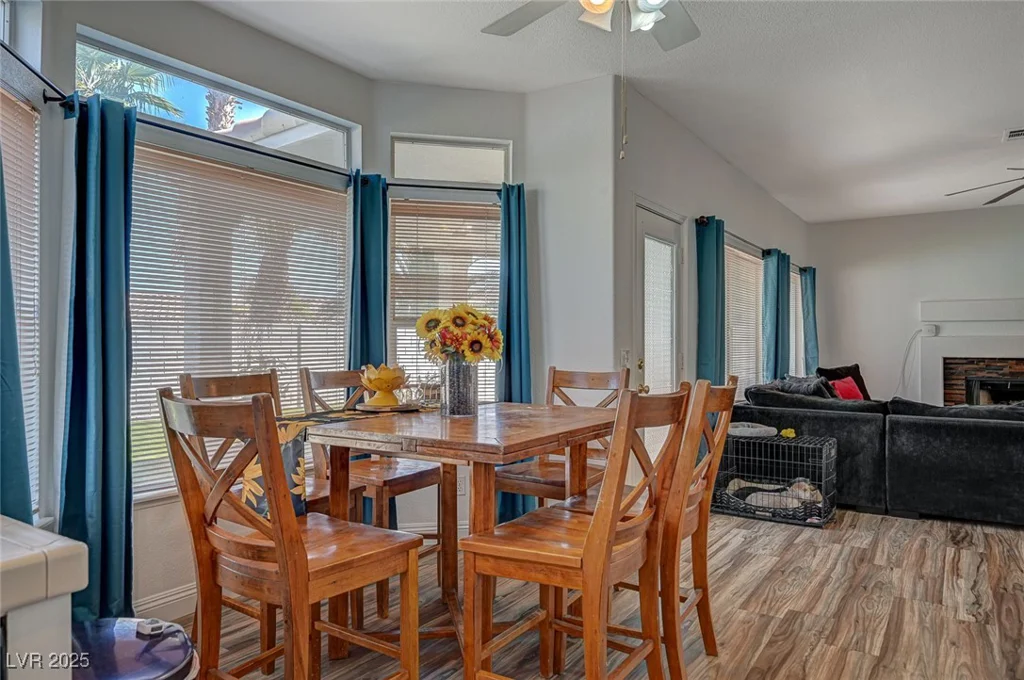 7650 Hartwell, Las Vegas, NV 89123