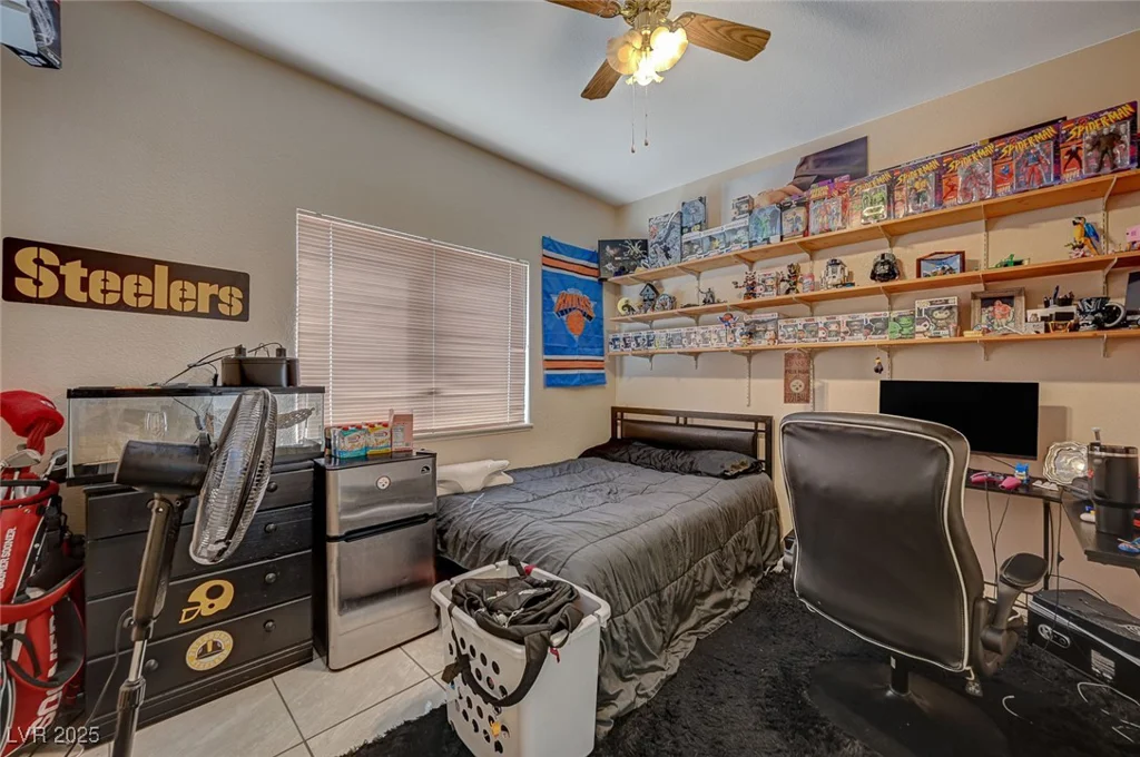 7650 Hartwell, Las Vegas, NV 89123