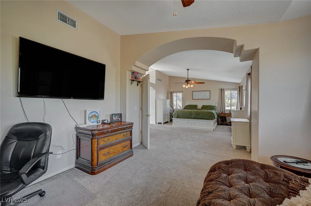 7650 Hartwell, Las Vegas, NV 89123