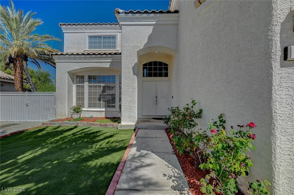 7650 Hartwell, Las Vegas, NV 89123