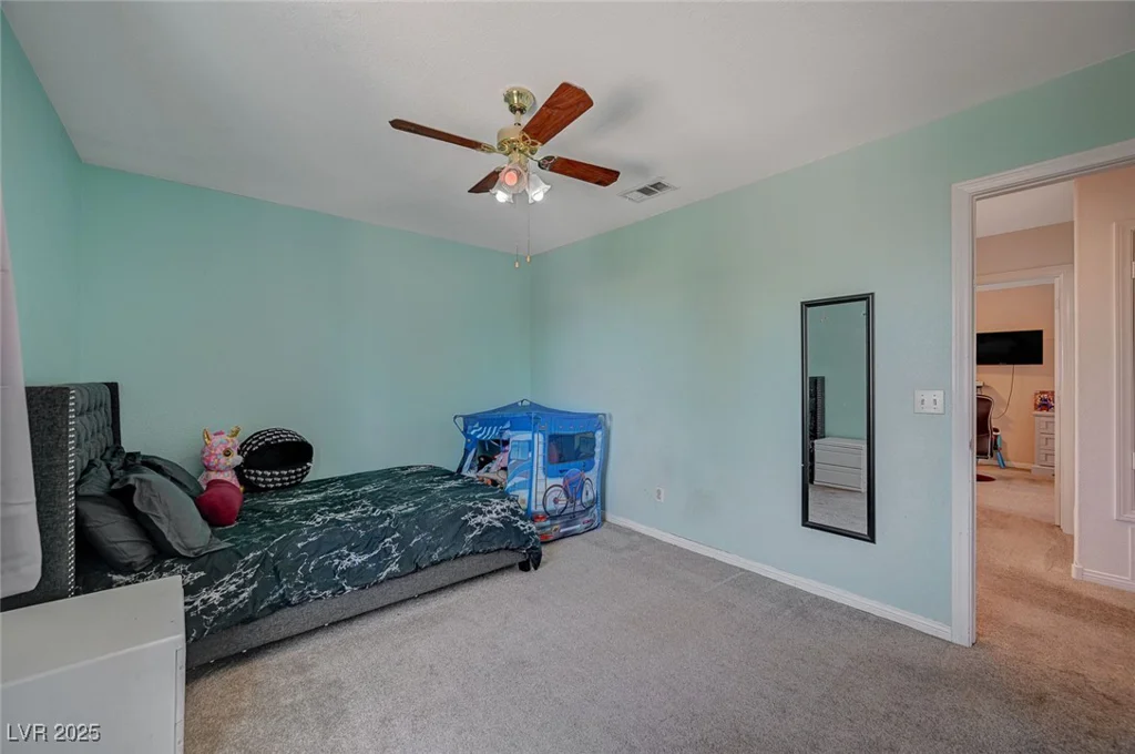 7650 Hartwell, Las Vegas, NV 89123