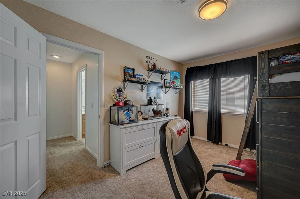 7650 Hartwell, Las Vegas, NV 89123