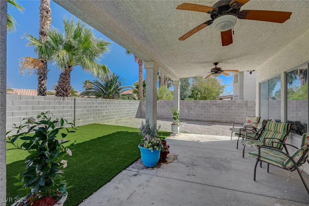 7650 Hartwell, Las Vegas, NV 89123