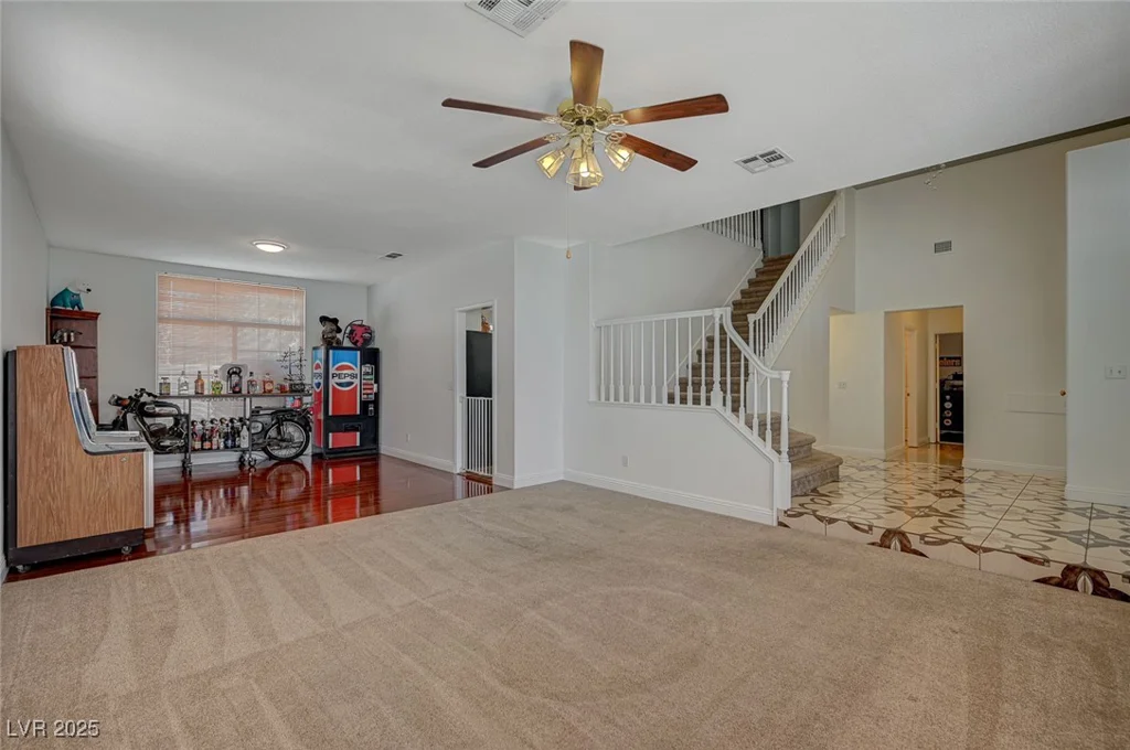 7650 Hartwell, Las Vegas, NV 89123