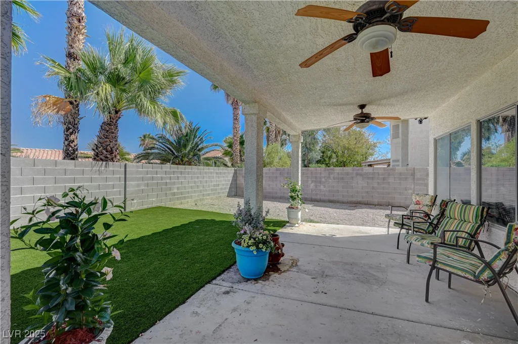 7650 Hartwell, Las Vegas, NV 89123