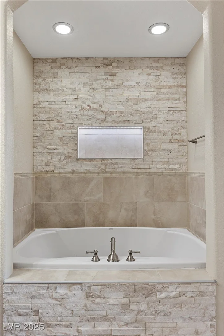 16 Via Visione, Henderson, NV 89011