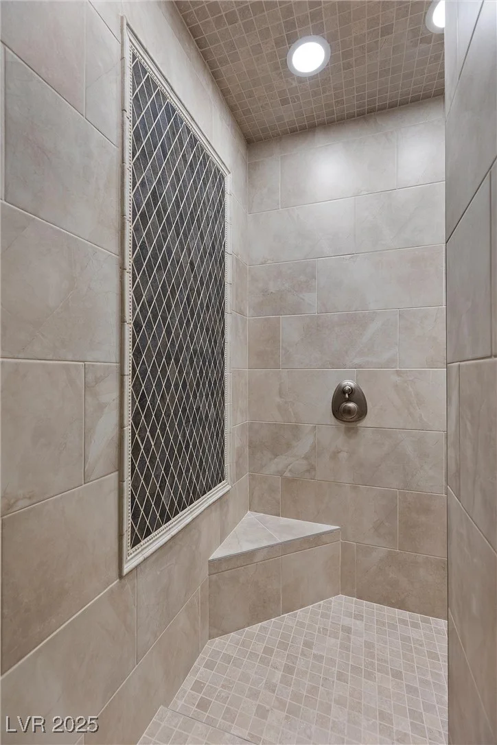 16 Via Visione, Henderson, NV 89011