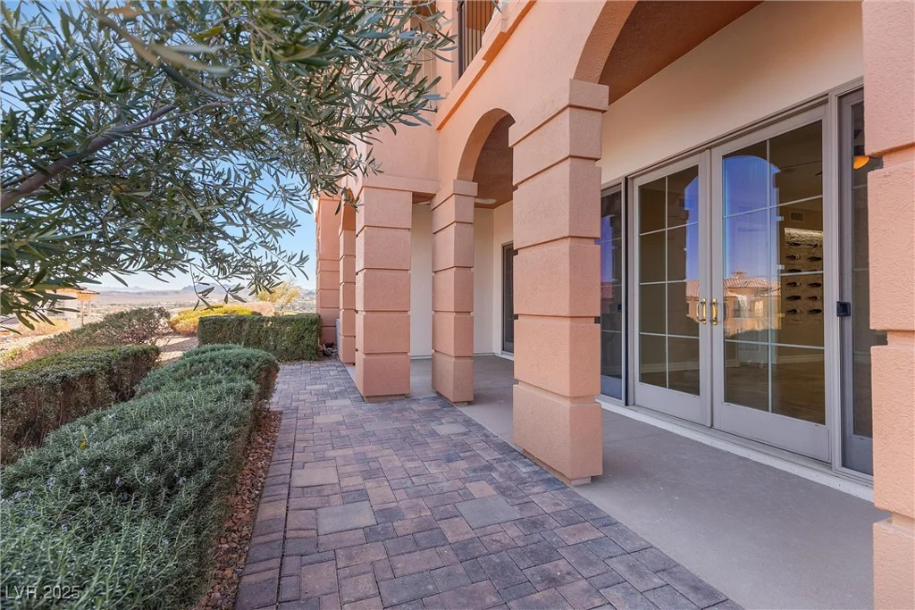 16 Via Visione, Henderson, NV 89011