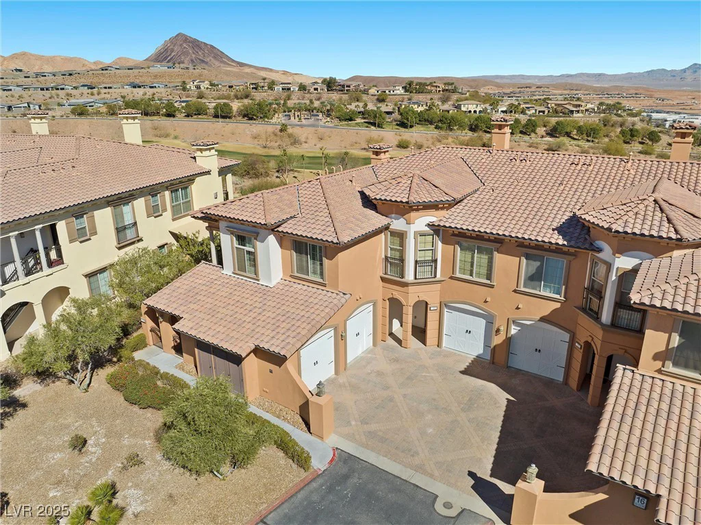 16 Via Visione, Henderson, NV 89011