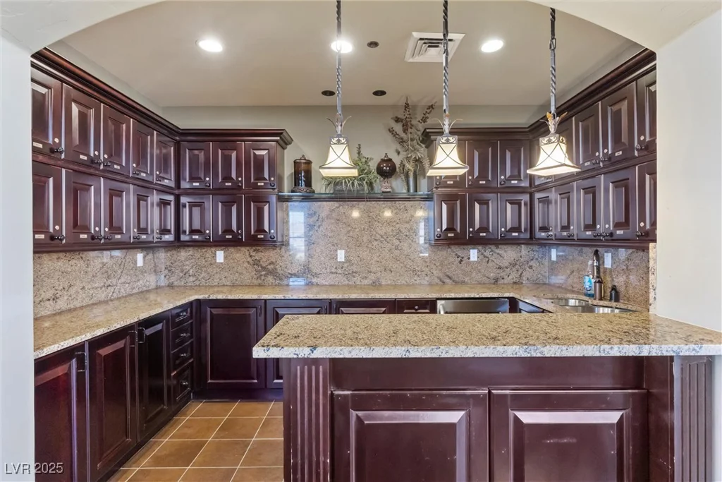 16 Via Visione, Henderson, NV 89011