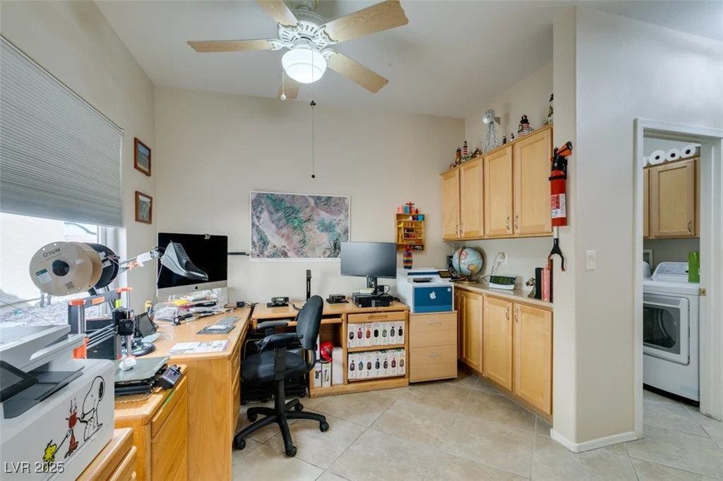 2035 King Mesa, Henderson, NV 89012