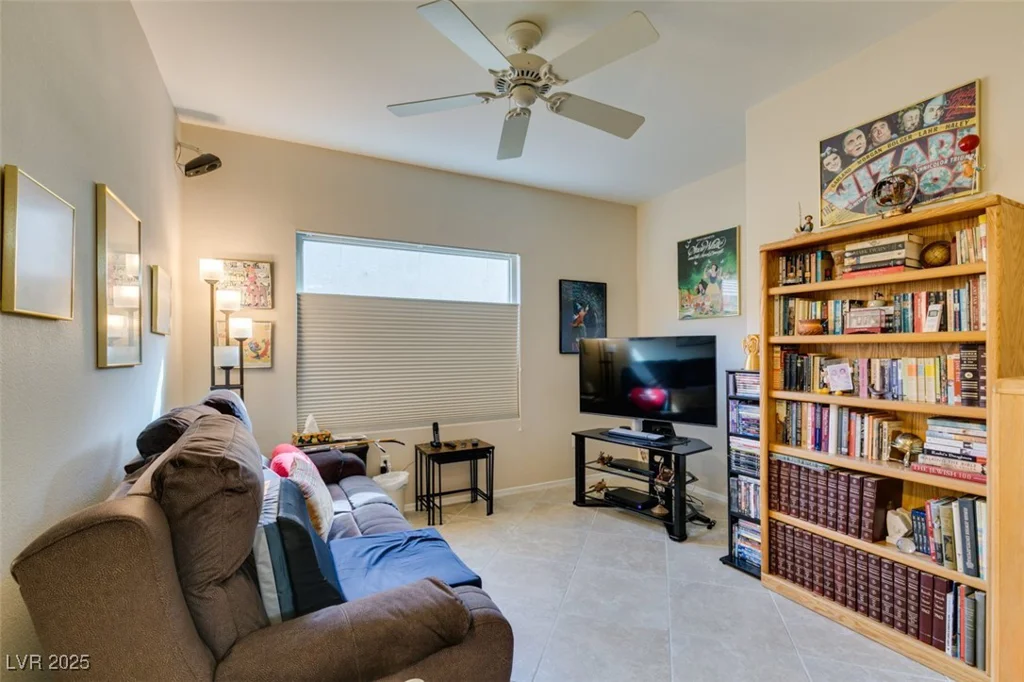 2035 King Mesa, Henderson, NV 89012