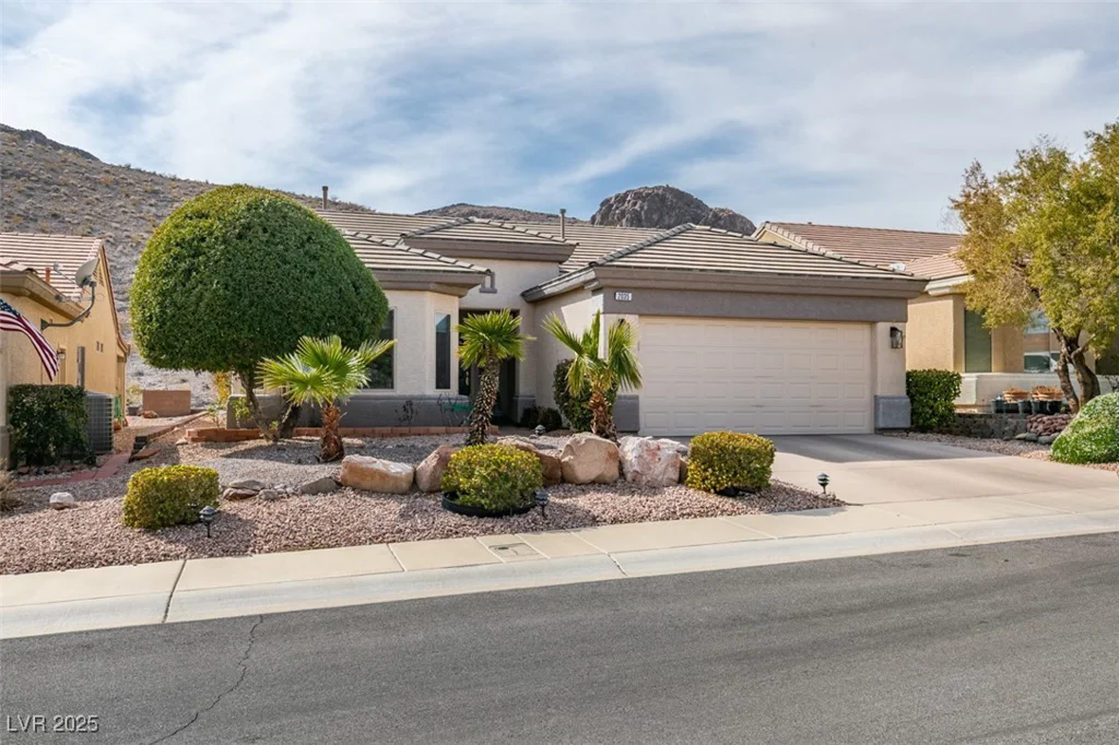 2035 King Mesa, Henderson, NV 89012