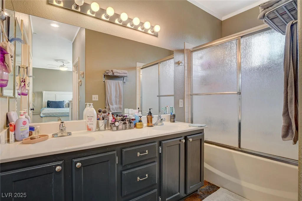 1209 Padre Serra, Las Vegas, NV 89134