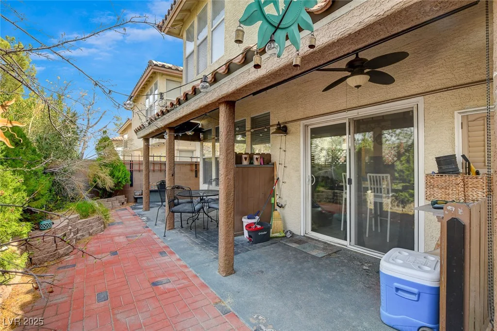 1209 Padre Serra, Las Vegas, NV 89134