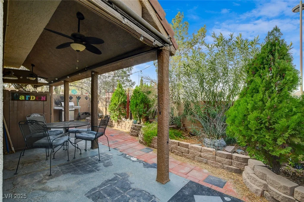 1209 Padre Serra, Las Vegas, NV 89134