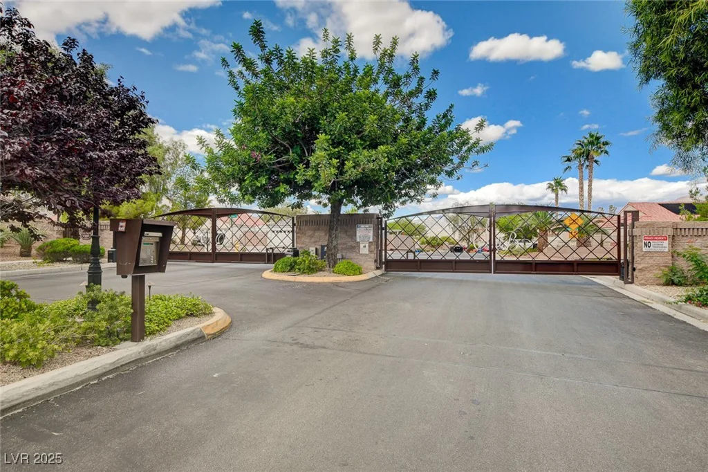 1209 Padre Serra, Las Vegas, NV 89134