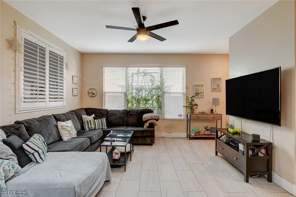 1209 Padre Serra, Las Vegas, NV 89134