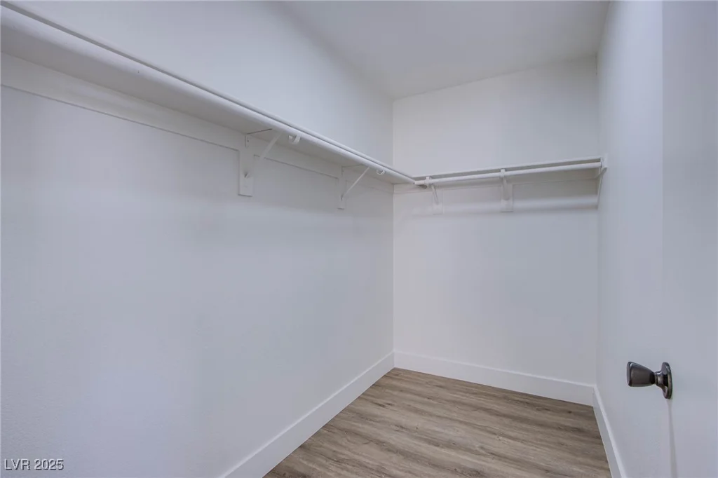 2032 Jesse Scott, Las Vegas, NV 89106