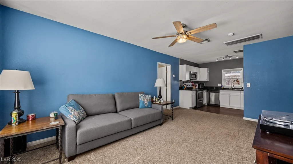 432 Bonelli, Overton, NV 89040