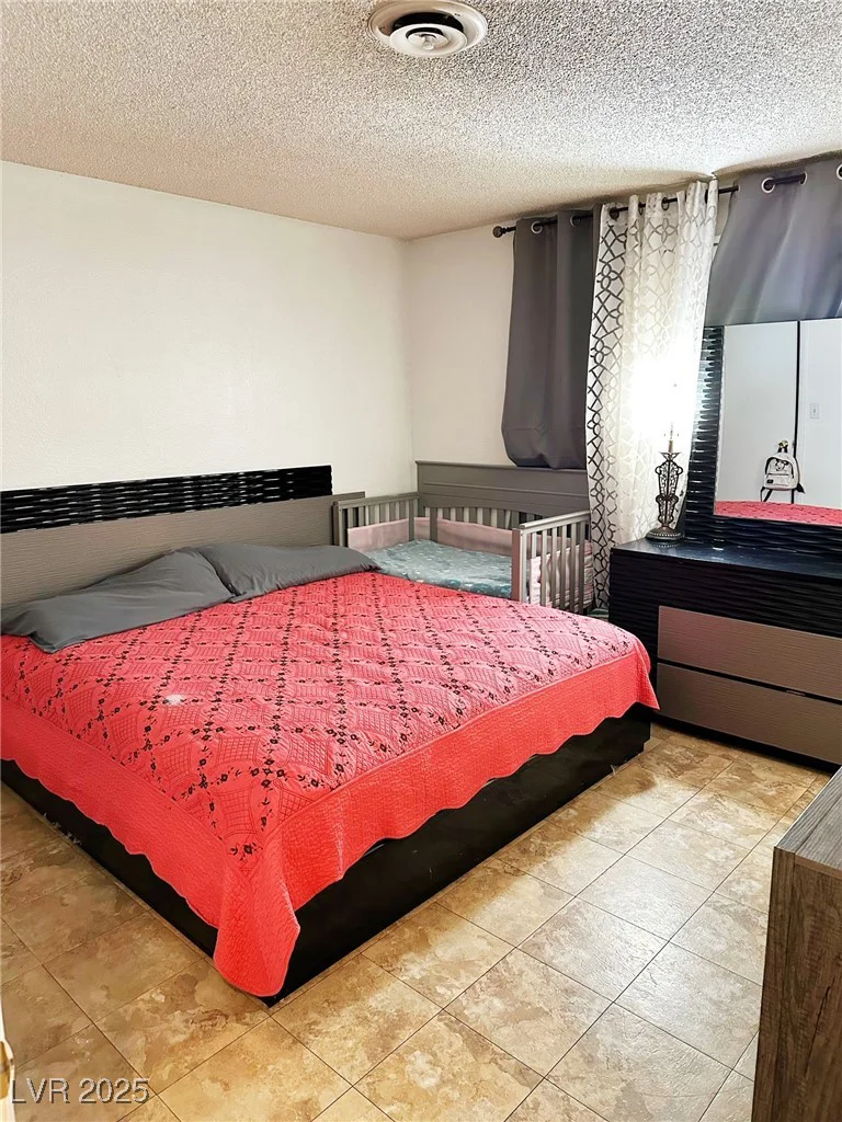 2609 Sierra Madre, Las Vegas, NV 89102