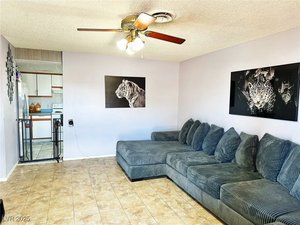 2609 Sierra Madre, Las Vegas, NV 89102