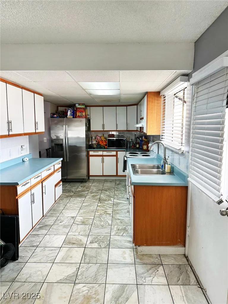 2609 Sierra Madre, Las Vegas, NV 89102