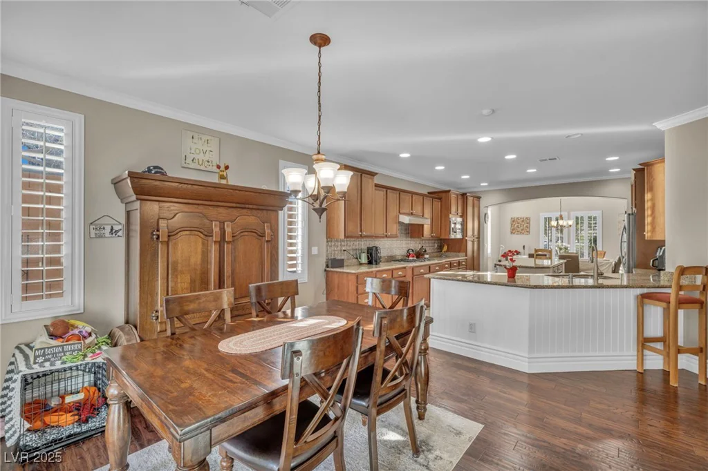 10233 Madison Grove, Las Vegas, NV 89166