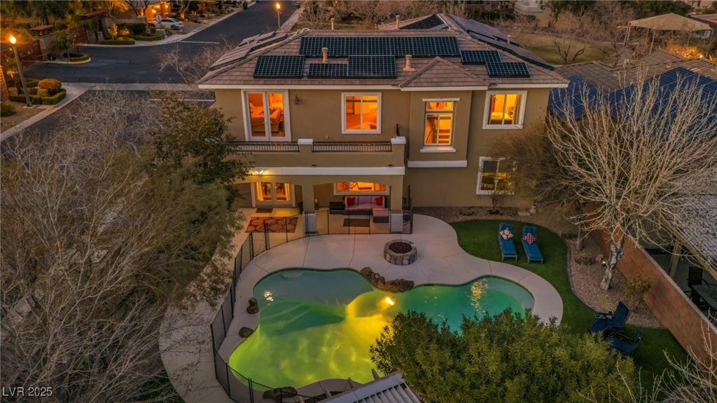 10233 Madison Grove, Las Vegas, NV 89166