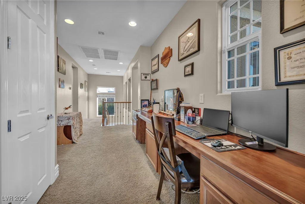 10233 Madison Grove, Las Vegas, NV 89166