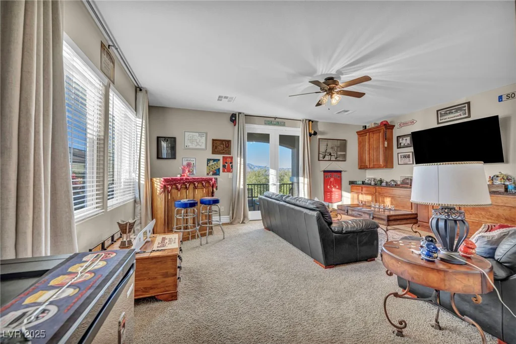 10233 Madison Grove, Las Vegas, NV 89166