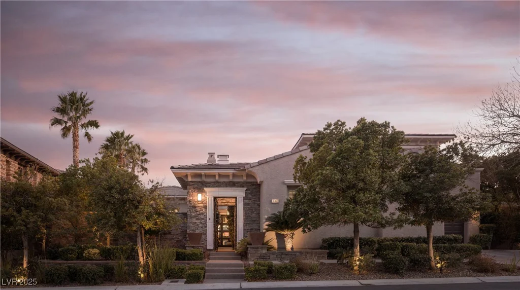 10305 Orkiney, Las Vegas, NV 89144