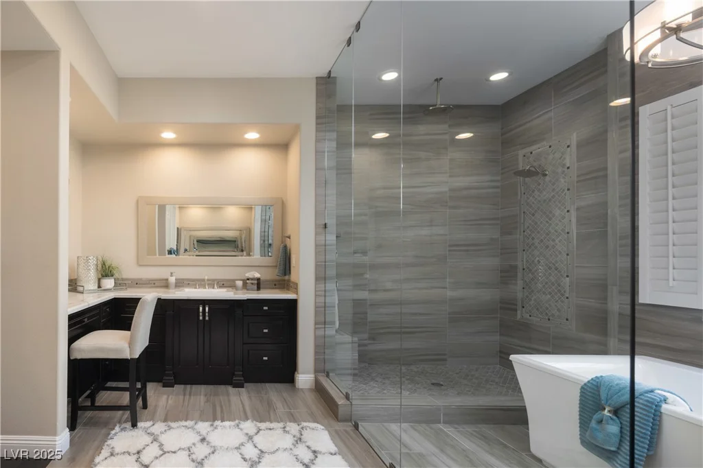 10305 Orkiney, Las Vegas, NV 89144