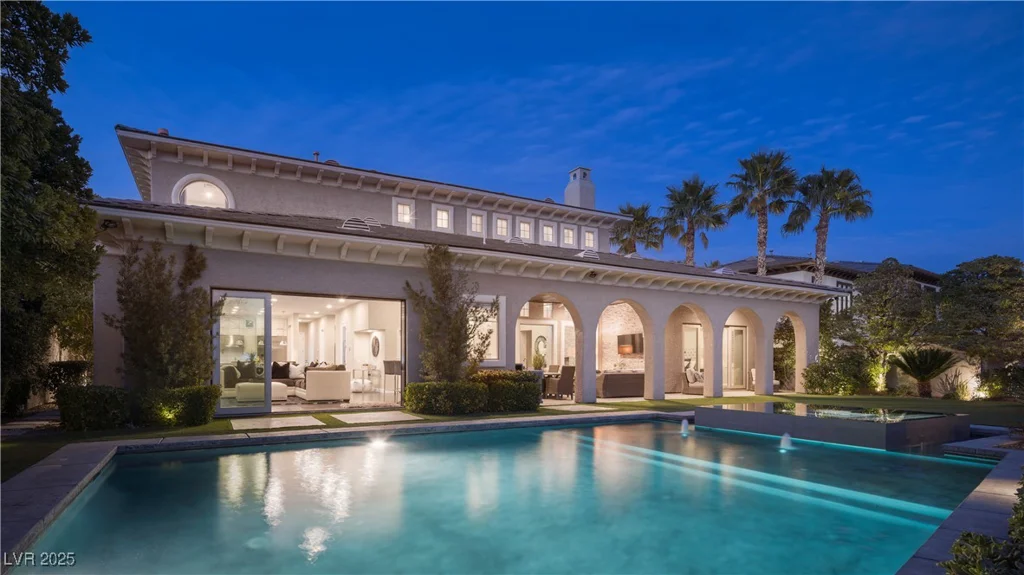 10305 Orkiney, Las Vegas, NV 89144