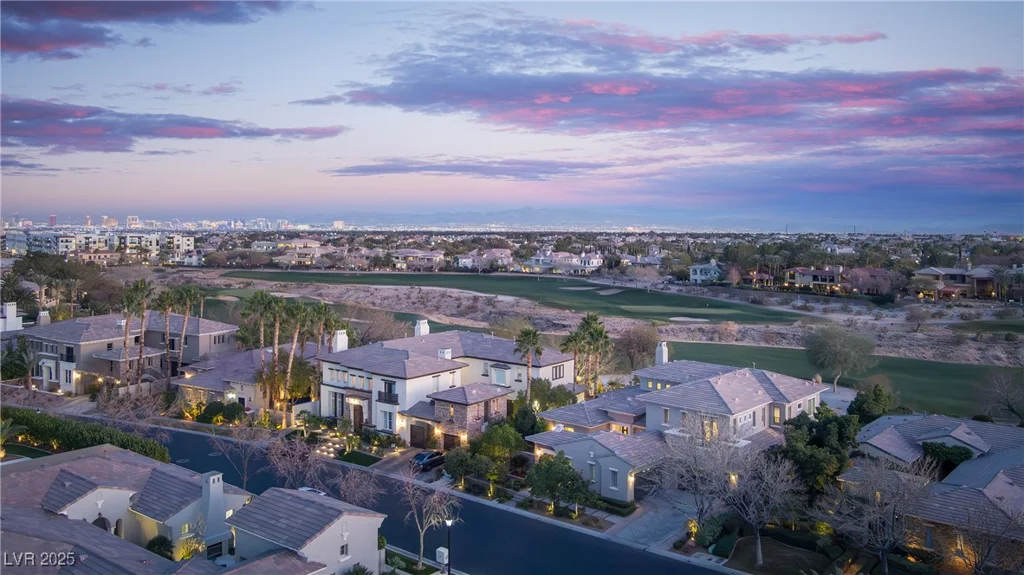 10305 Orkiney, Las Vegas, NV 89144