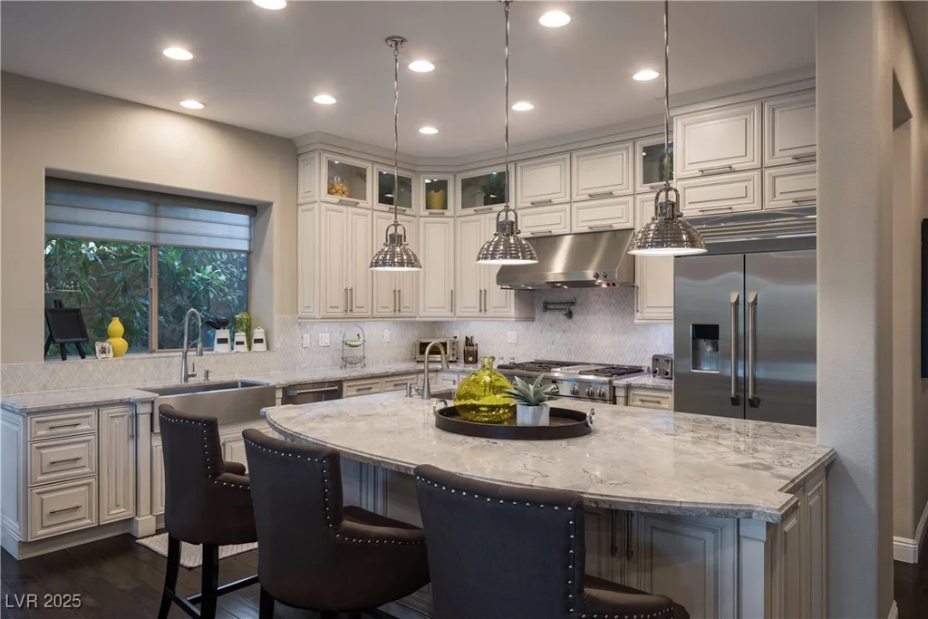 10305 Orkiney, Las Vegas, NV 89144