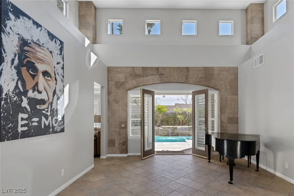 420 Pinnacle Heights, Las Vegas, NV 89144